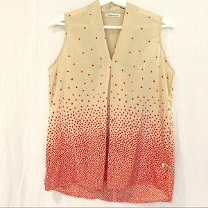 Peppermint Sleeveless V-neck Top with Tiny Apples